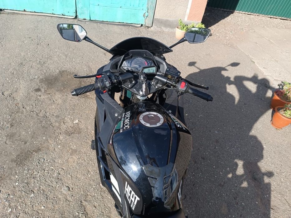 Продам мотоцикл SYCMCC