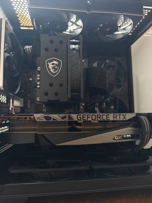 14-ядрен RTX 3080 / 32GB RAM / Intel 13500 / 512GB NVME Геймърски Компютър