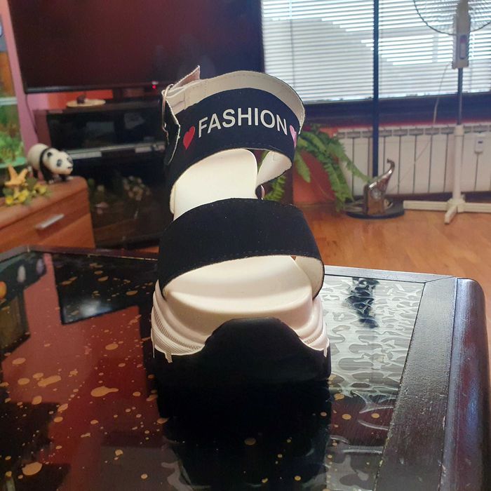 Женски сандали fashion