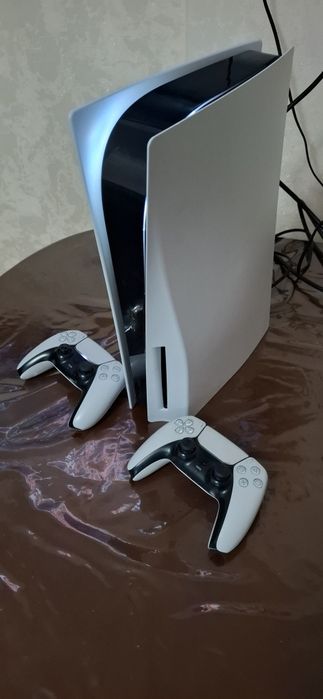 Sony PS-5 с дисководом 2джойстика за 399 у.е!