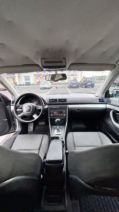 Vand Audi A4 2500 euro (negociabil)