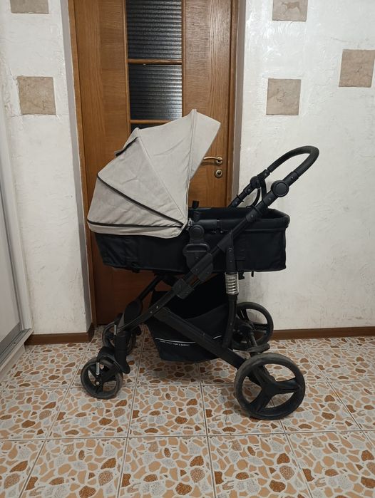 Продам коояску цена договорная