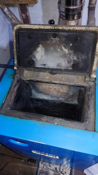 Продам котёл Будерос