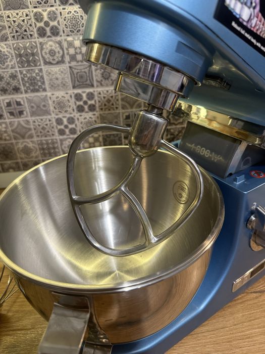 Планетарен миксер  Sencor STM7872BL