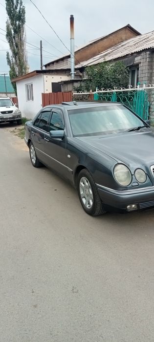 Продам Мерседес W210