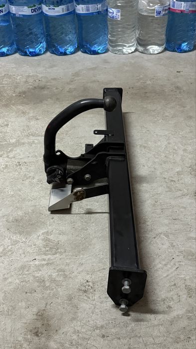 Теглич Toyota CH-R 2019