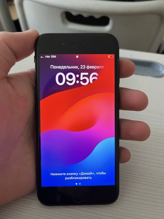 Продам айфон se 64gb