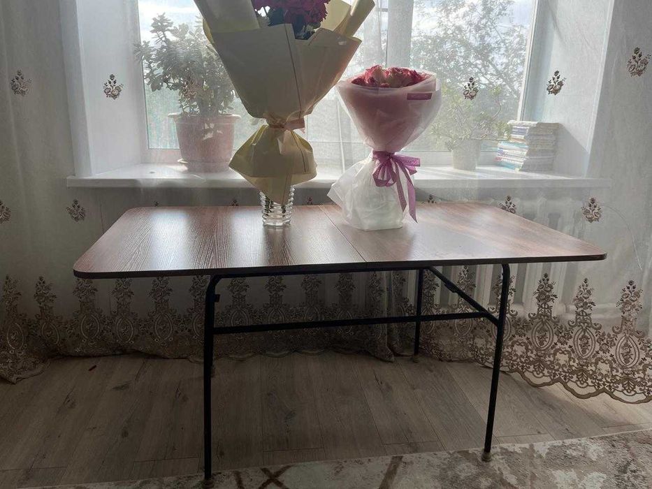 Продам Настольную Электропечь + Стол в подарок