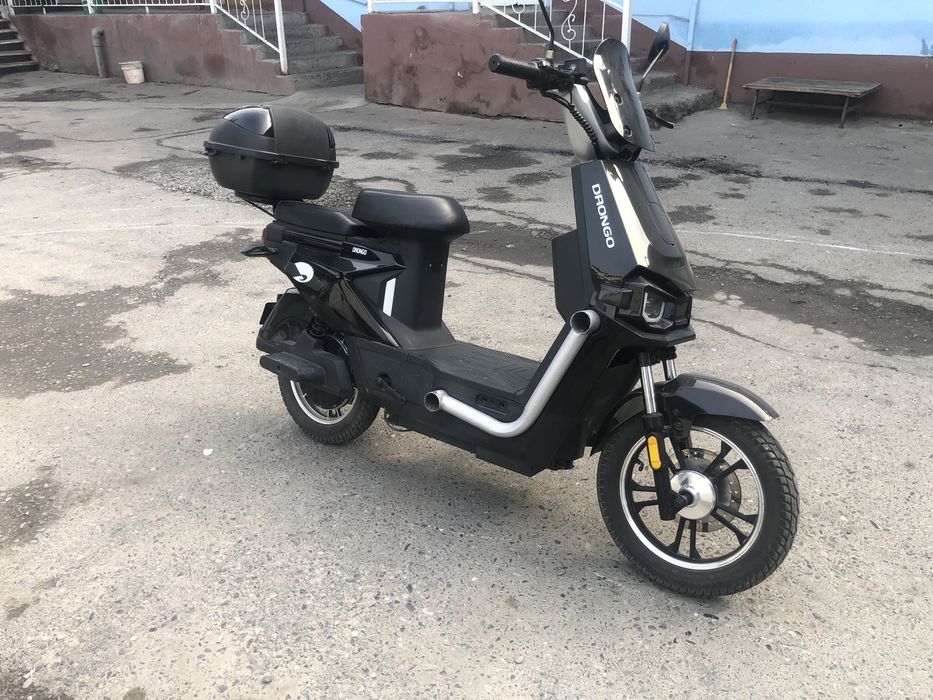 Sukuter sotiladi !!!