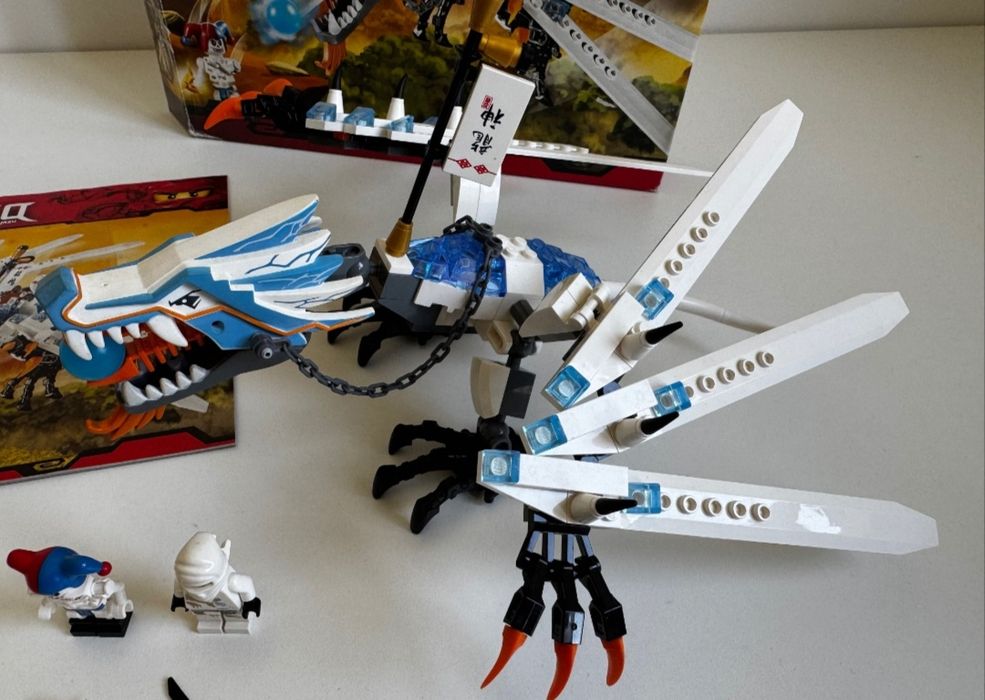 Lego ninjago 2260- Ice dragon attack