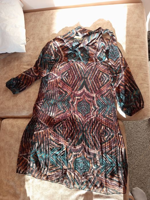Женска рокля рр М