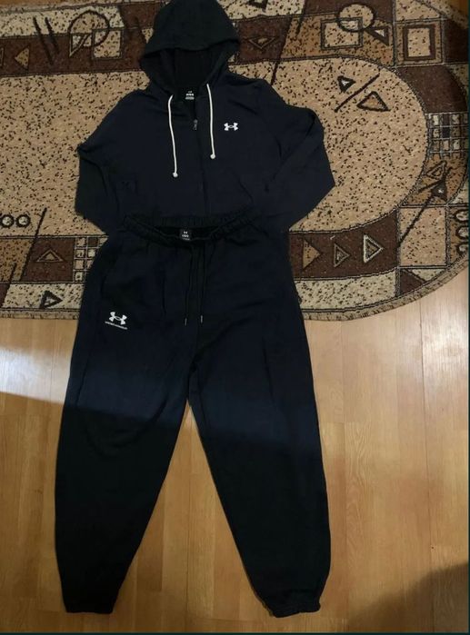 Мъжки спортни екипи: Nike tech fleece,Nike,under armour