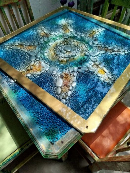 Стол ручной работы