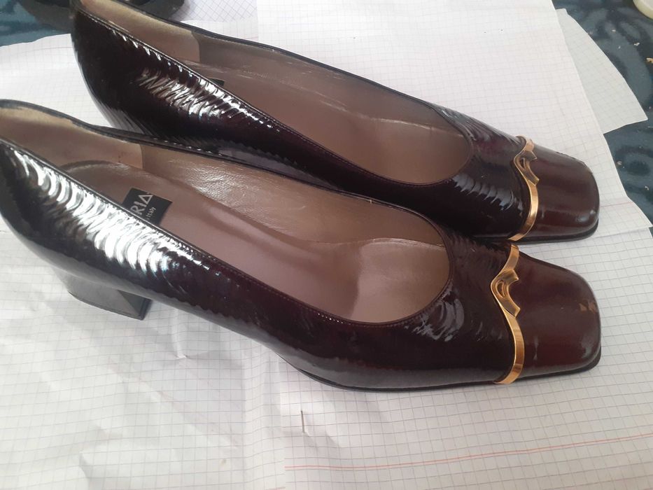 Женский обувь и детский обувь