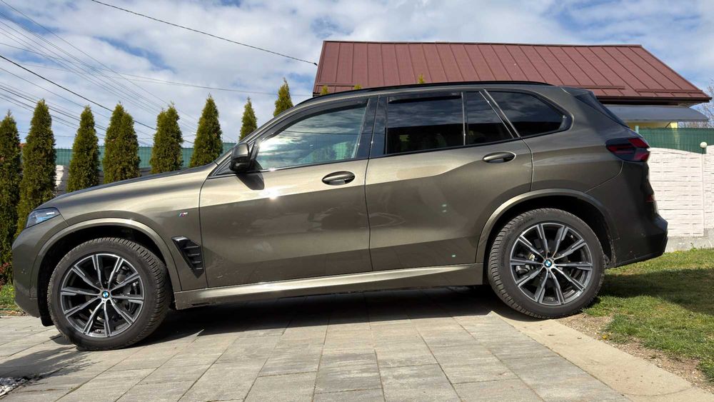 BMW X5 2025 — imagine 2