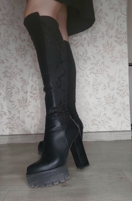 Продам дими сезонный обувь