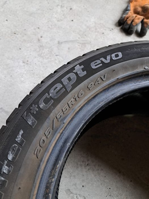2 anvelope iarnă 205 55 r16 Hankook