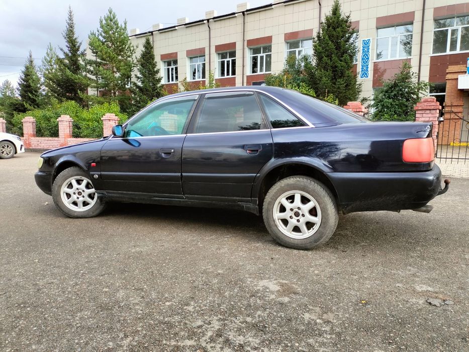 Продам Ауди а6 С4