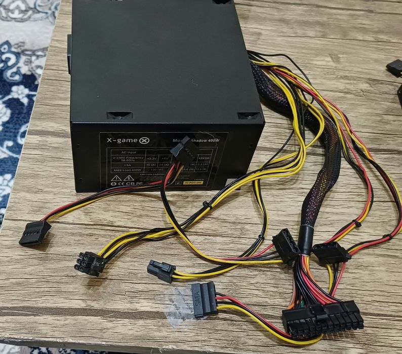 Блок питания X-Game Shadow 400W и Avtech 450W