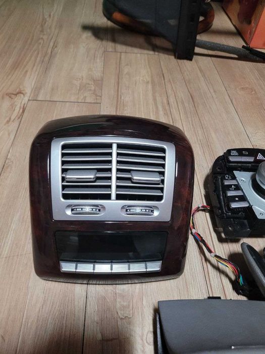 Продам Накладку заднего дефлектора Mercedes w221