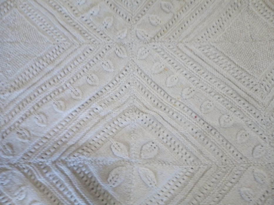 Плетени ръчно завивки за легло вълнени