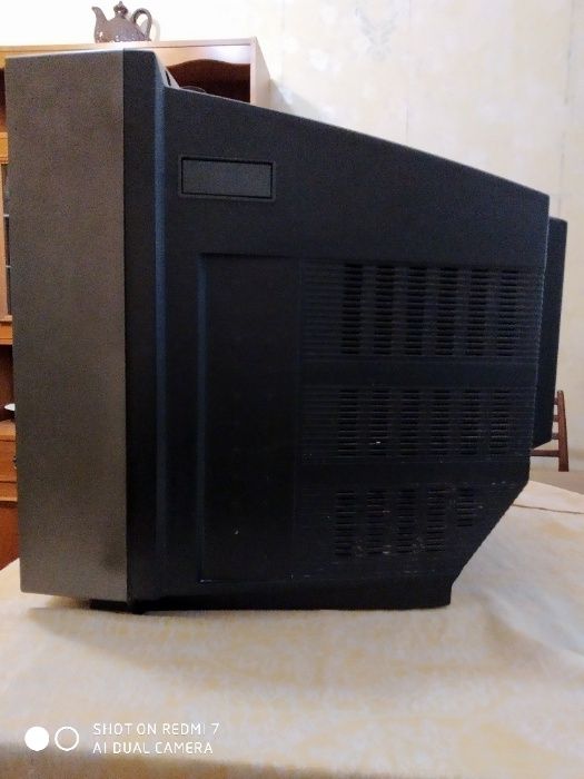 Продаётся Телевизор LG