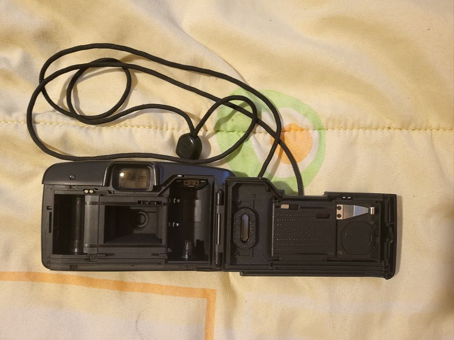Conon Prima BF-80 "DATE" филмова камера