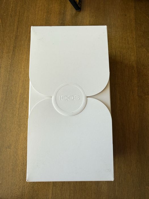 iqos iluma i one negru