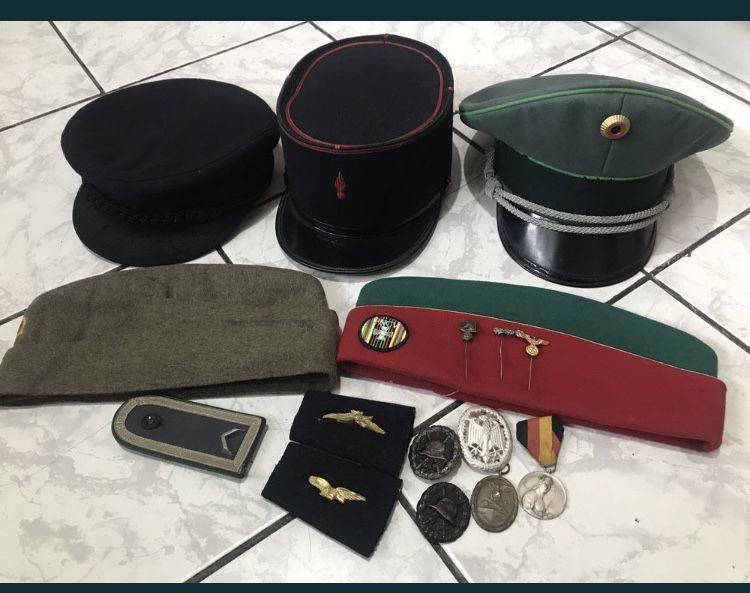 Sapca militara, boneta, insigne, medalii grade militare