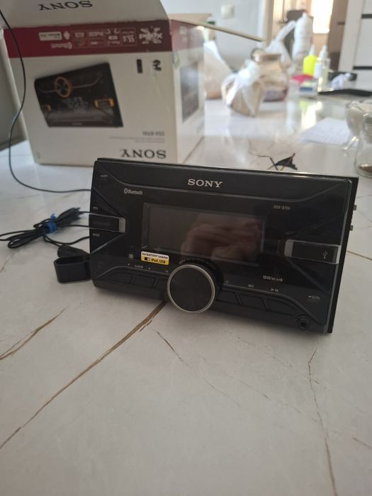 Магнитофон Sony DSX-B700