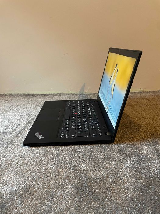 AMD Ryzen 5 PRO 3500 - Lenovo ThinkPad T495 - 8GB RAM DDR4, 256GB NVMe SSD M.2, AMD Radeon Vega GFX 2GB, 14''IPS FHD