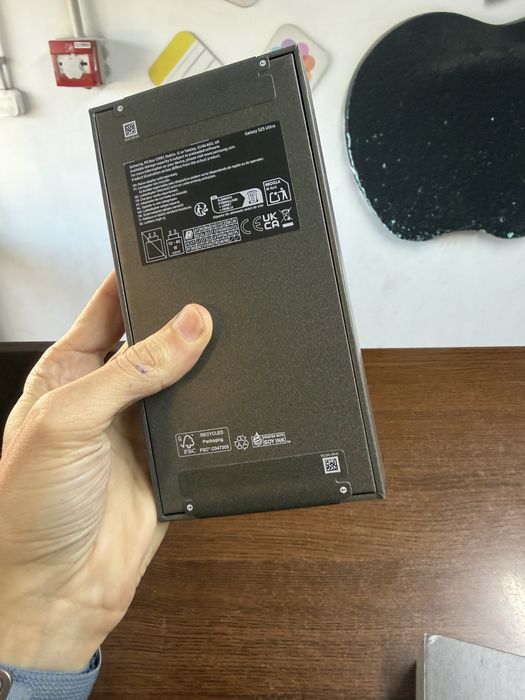 Vand Samsung S25 Ultra 256Gb Nou(Sigilat)