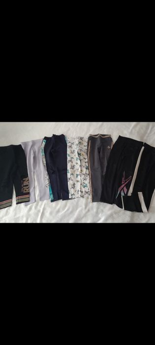Lot pantaloni 6/7 ani/40 lei