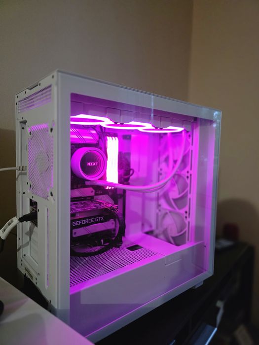 Бял Gaming / Creator PC настолен компютър Asus ROG i7-11700KF | 32GB RAM | GTX 1650 | 1TB SSD + 2TB HDD