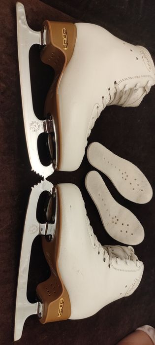 Коньки Edea Overture 220