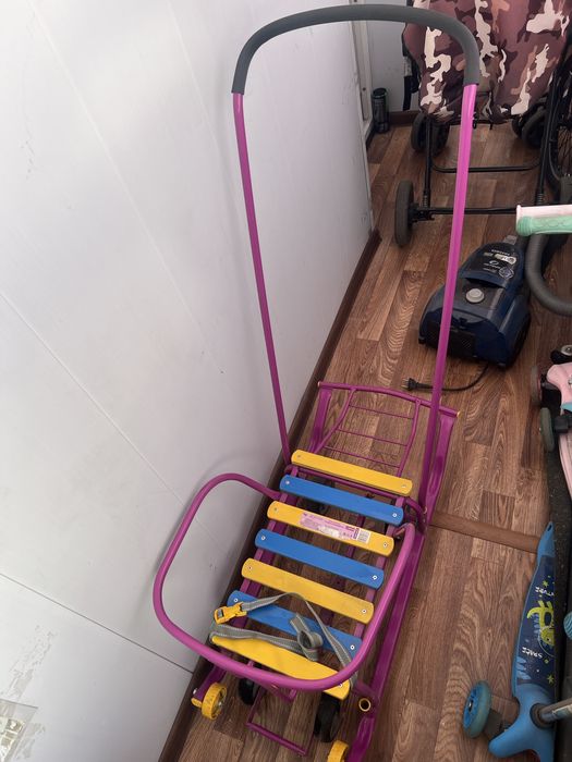 Санки с колесами