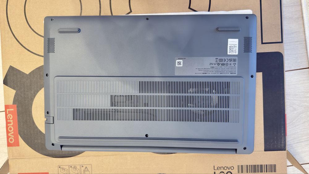Lenovo LOQ 15ARP10E NOU | Ryzen 7 | RTX 3050 | 16GB RAM | 1TB SSD |