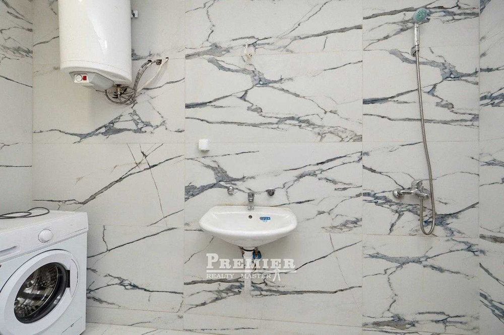 Прекрасен двустаен в Свети Влас след ремонт