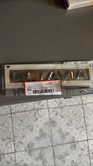 Emblema/Badge Original Skoda Octavia