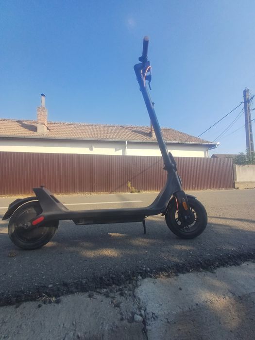 Trotineta electrica Xiaomi scooter 4 lite