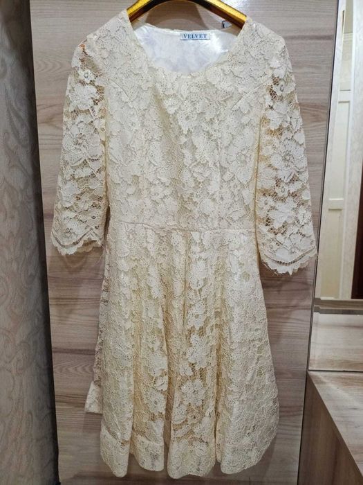 Подростковое платье