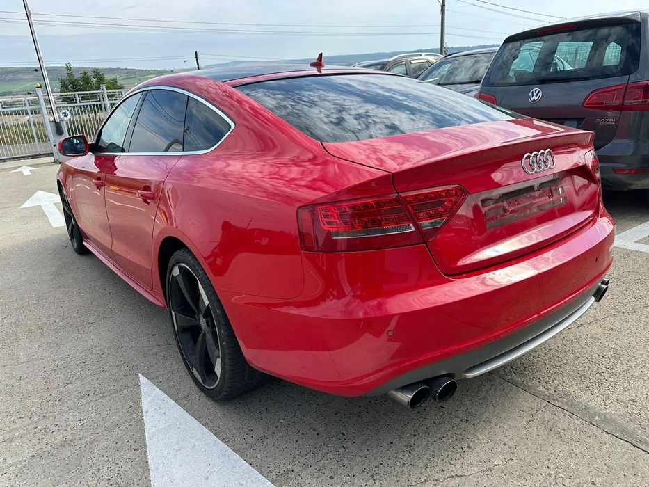 Dezmembrez / Dezmembrari / Piese / Accesorii Audi a5 rosu sportback 2011 3.0 tdi CCWA automata cod cutie NGW sline