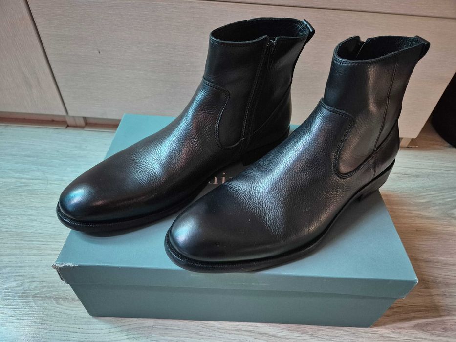 Мъжки черни ботуши 43 номер