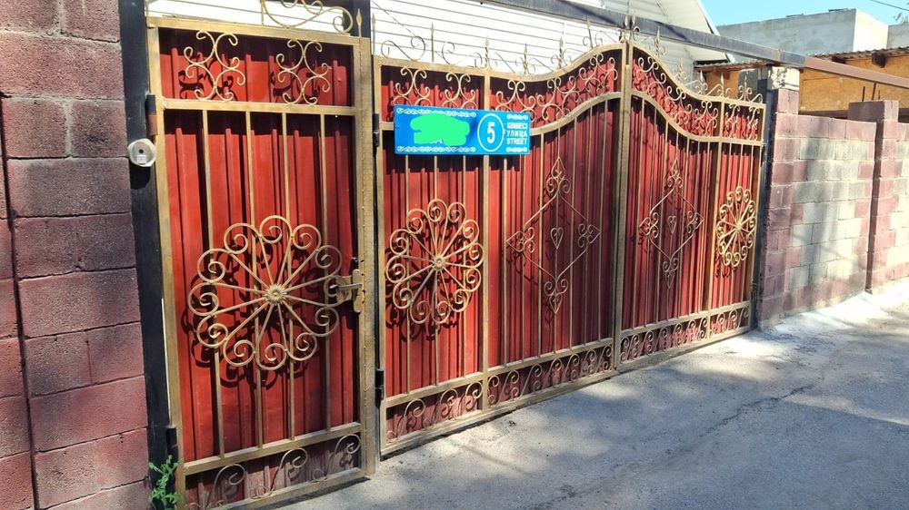 Продам ворота с калиткой