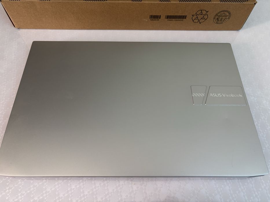 ASUS Vivobook AMD Ryzen 5 5000 Series