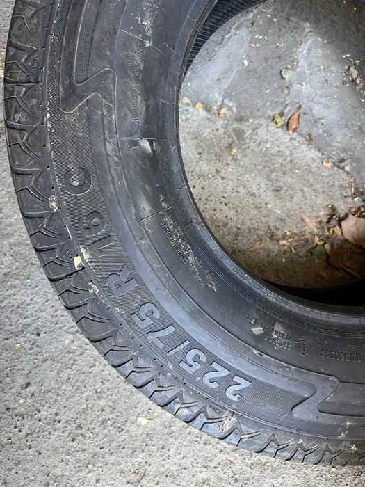 Anvelope vara 225 75 16C Semperit