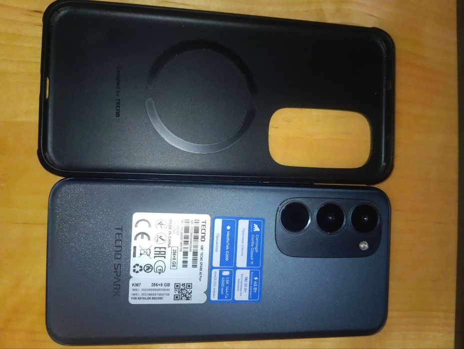 Tecno spark 40 pro