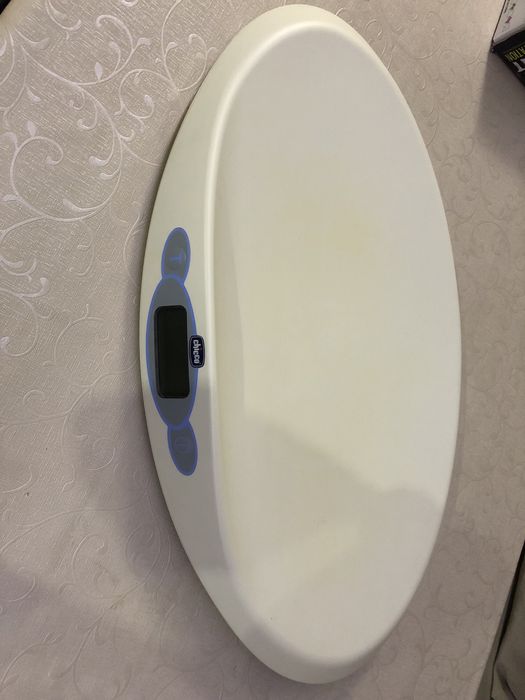 Chicco - Дигитална елетронна везна