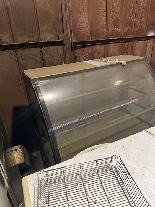 Витринные холодильники