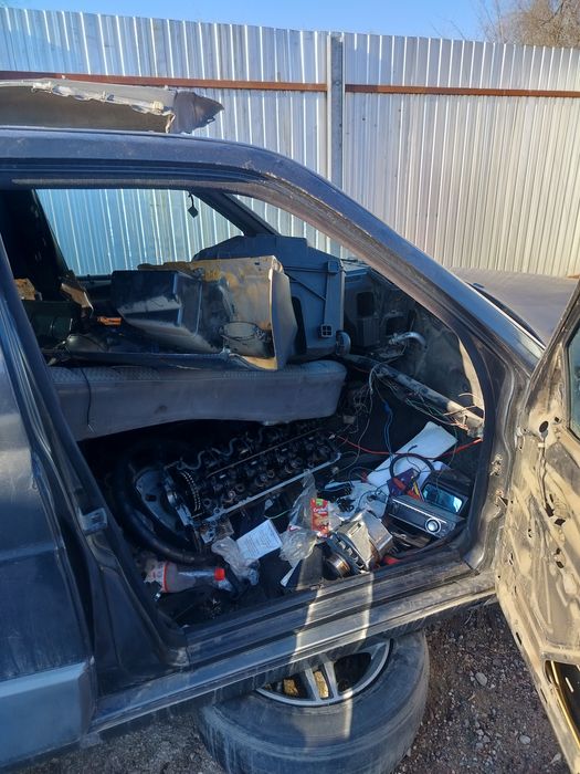 В разбор мерс 190